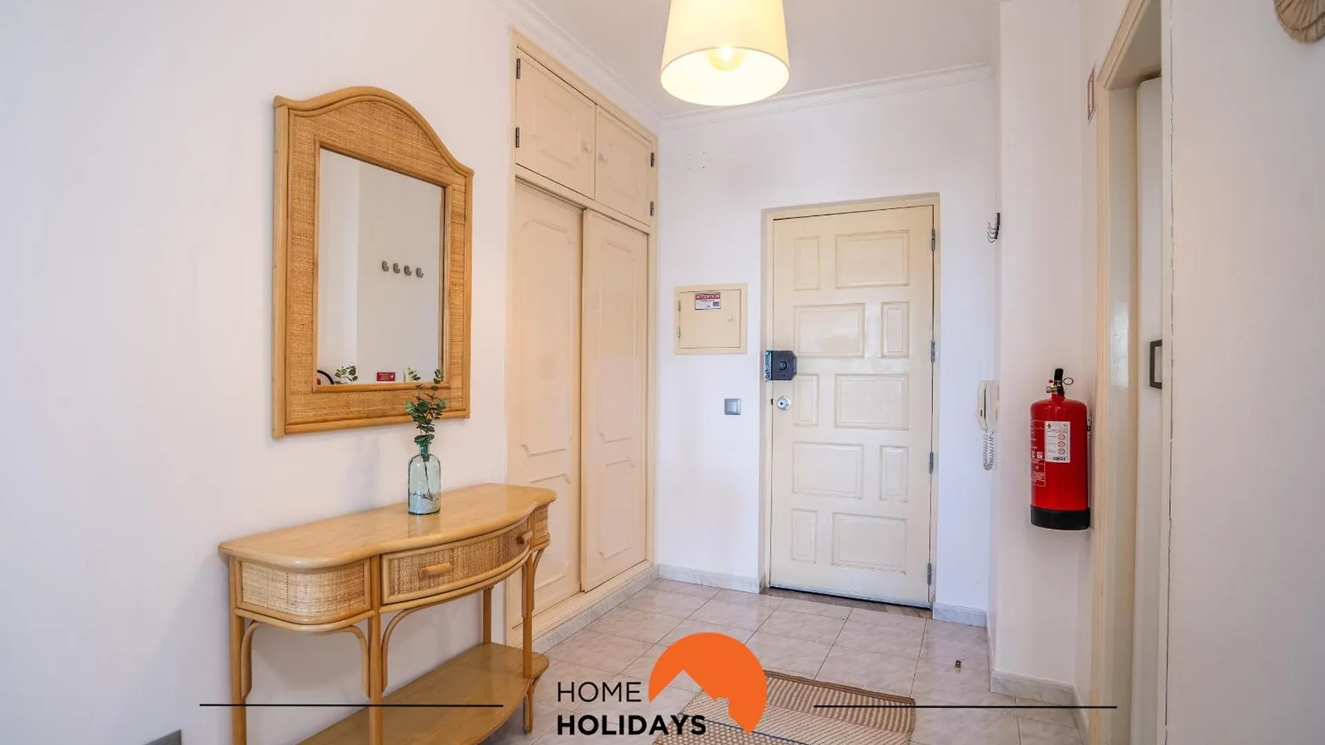 #218 Gale Sea View By Home Holidays Apartment
